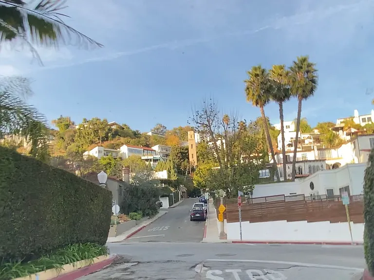 2036-2050 High Tower Dr — Photo 14