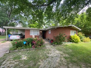 1407 Carlisle Ln, West Memphis, AR 72301