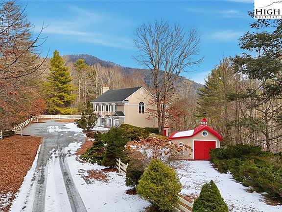 4th image of 1644 Broadstone Road