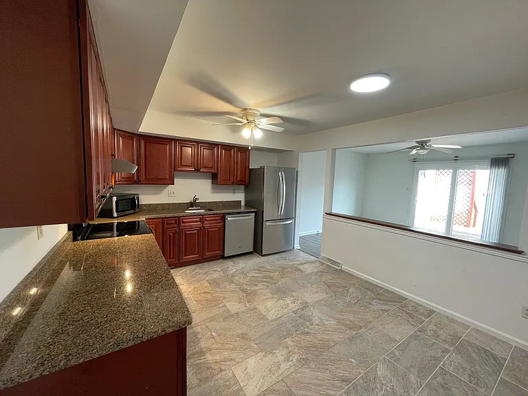 3314 Roxbury Rd — Photo 6