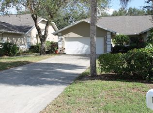 1868 W Crown Pointe Blvd, Naples, FL 34112