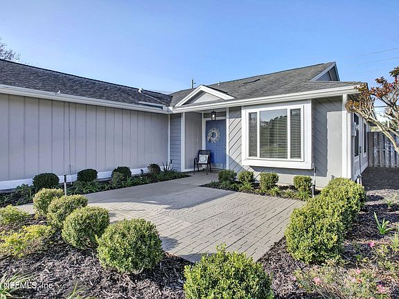 2nd image of 246 WINTER SPRINGS Way