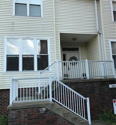 2nd image of 1313 Lee St E APT 305