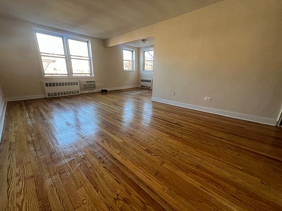 3rd image of 14343 41st Ave APT 2A