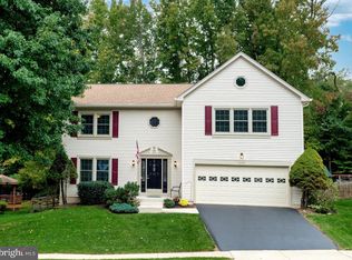 6714 Passageway Pl, Burke, VA 22015