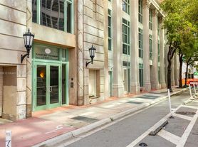 111 E Flagler St