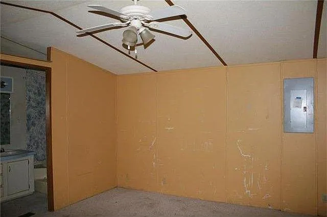 156 Southlake Dr — Photo 5