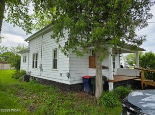 821 E 3rd St, Delphos, OH 45833