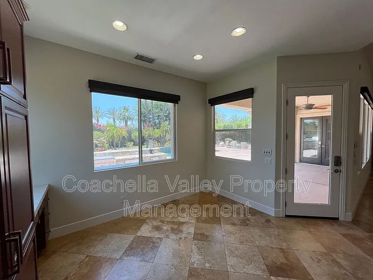 135 Tesori Dr — Photo 43