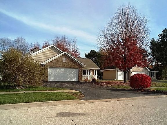 2nd image of 10957 Dixon Pines Cir