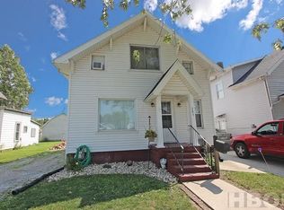 289 W 4th St, Fostoria, OH 44830
