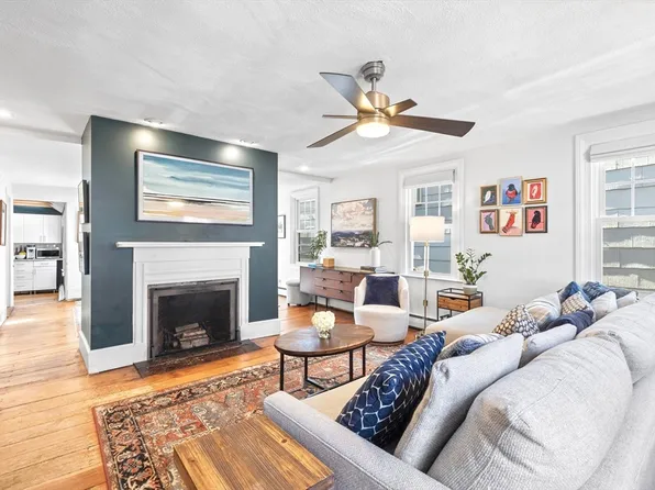 21 Sullivan St #2, Charlestown, MA 02129