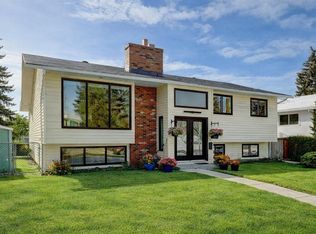 5943 N Silver Ridge Dr NW, Calgary, AB T3B3S2