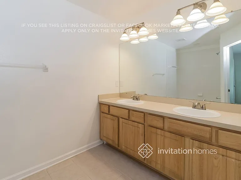 26533 Castleview Way — Photo 10