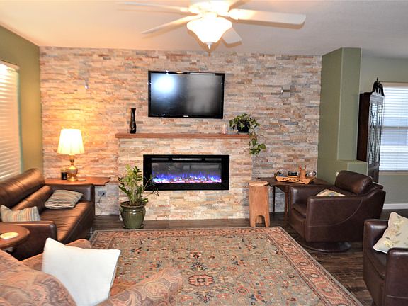 3rd image of 18519 W Ewers Dr