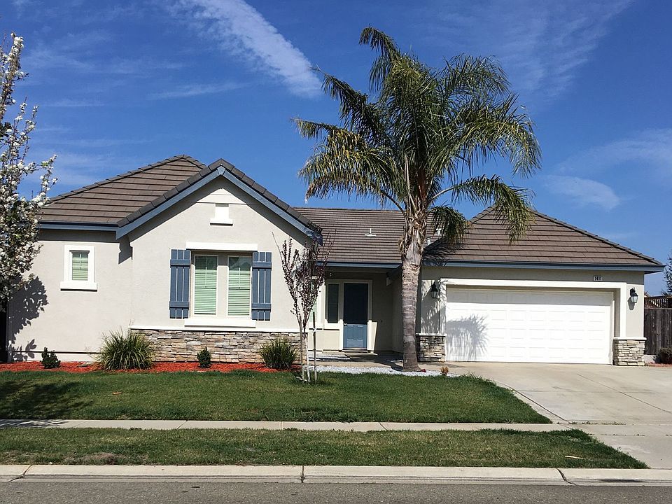 1st image of 1411 Snowy Egret St
