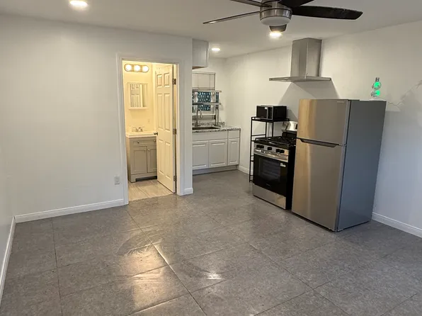 1550 Watwood Rd, Lemon Grove, CA 91945