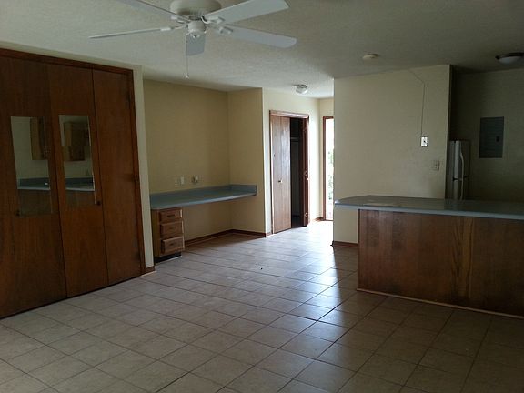 3rd image of 1801 Heinrich St APT 2