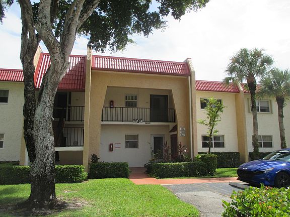 2nd image of 138 Lake Carol Drive