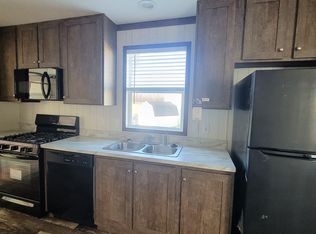 372 Utah Ct #372, Belleville, MI 48111