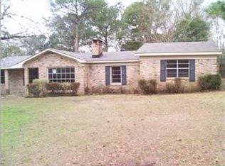 7133 Peachtree Ave, Mobile, AL 36618