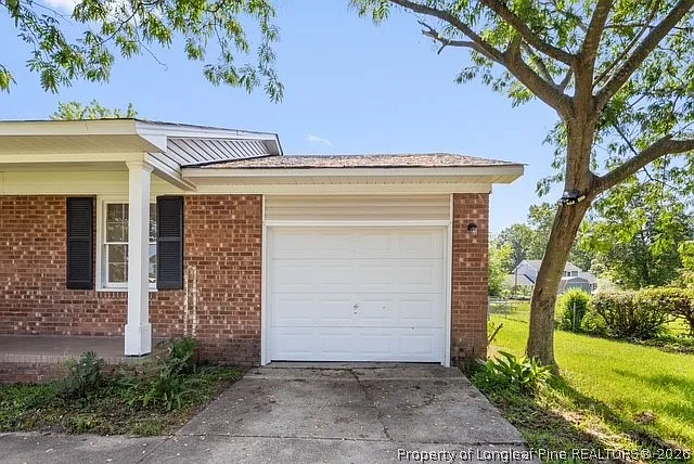 1067 Pleasant Oak Dr — Photo 12