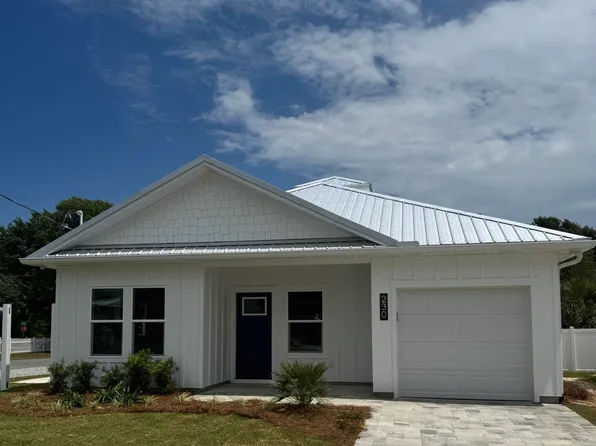 306 Jasmine Pl, Panama City Beach, FL 32413