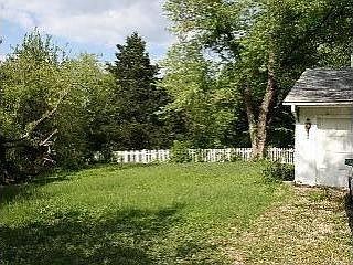 3rd image of 5313 Newton St