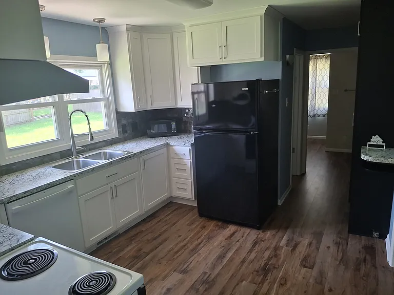 3601 SW Stratford Rd — Photo 9