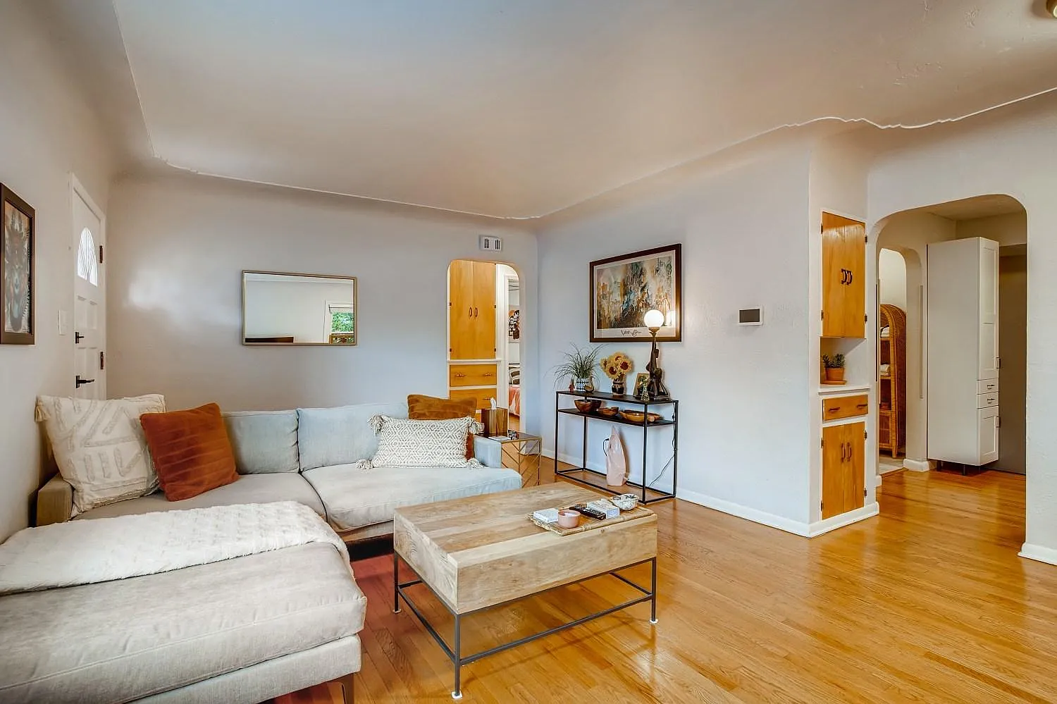 3440 Benton St — Photo 4