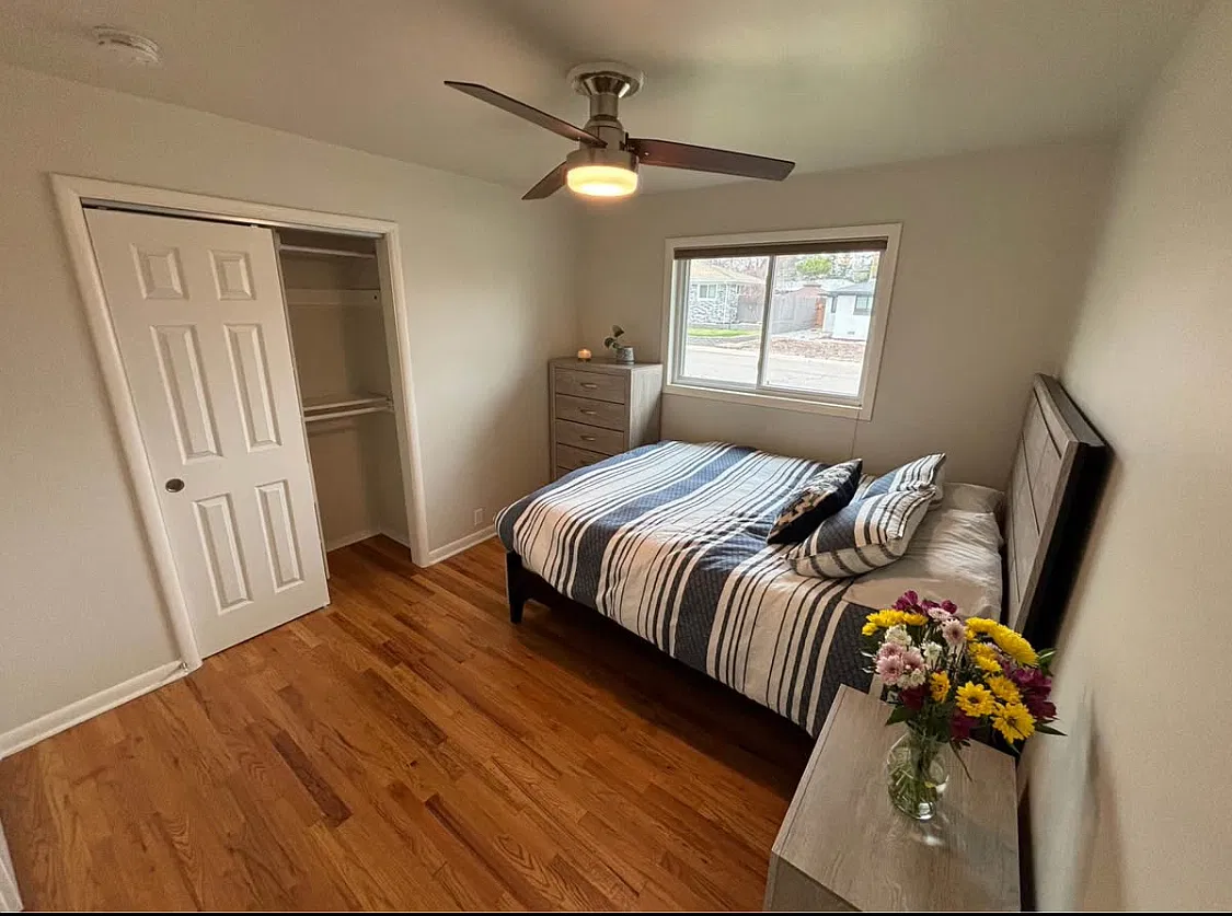 3 bed, 1100 sqft, $875 — Photo 2