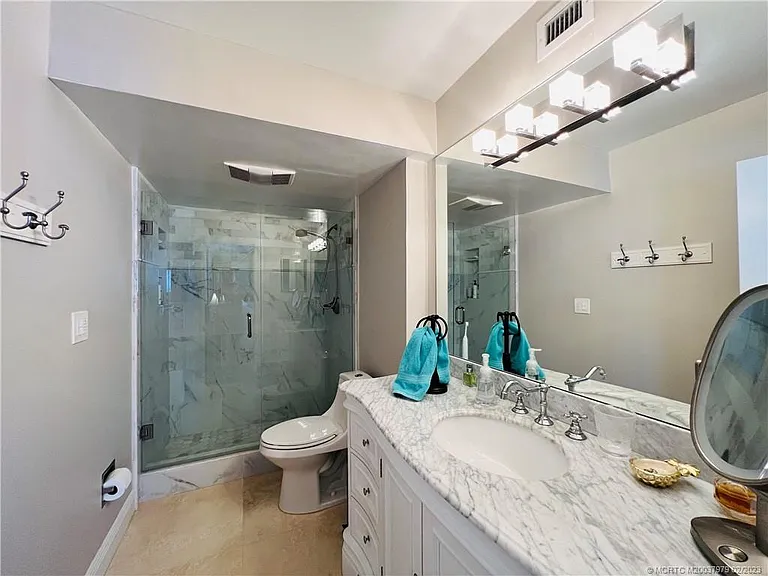 10600 S Ocean Dr #701 — Photo 55