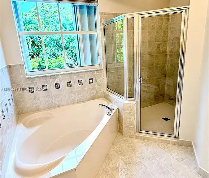 11504 SW 152nd Ct — Photo 23