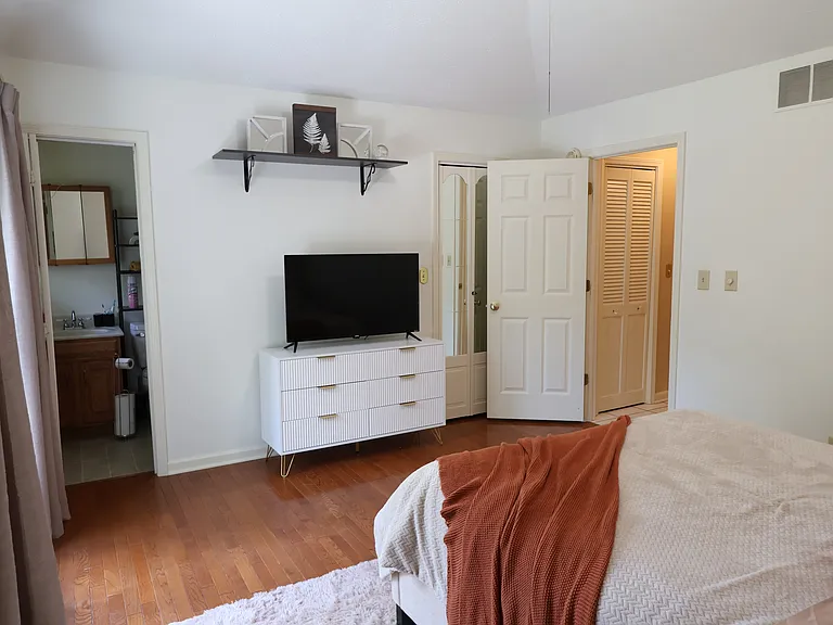 690 Terrace Lake Rd — Photo 99