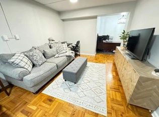 8830 182nd St APT 1F, Hollis, NY 11423