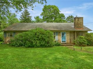 127 S Patton Dr, Coraopolis, PA 15108