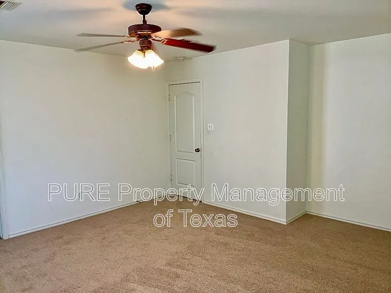 3502 Sandy Brook Dr — Photo 12
