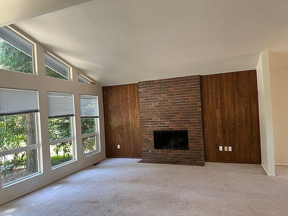4th image of 7605 128th Pl NE