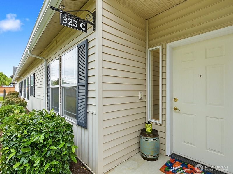 3rd image of 323 N Laventure Road #C
