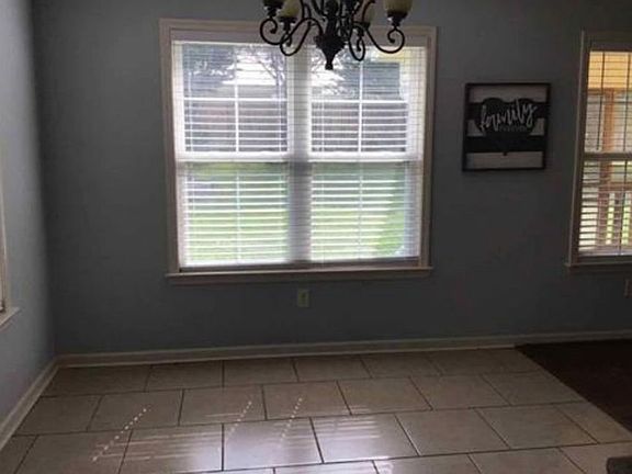 Formal Dining