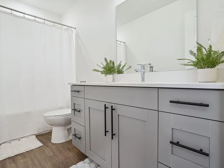 Valo At Bellin Townhomes — Photo 16