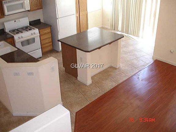 5th image of 5475 Railroad River Ave