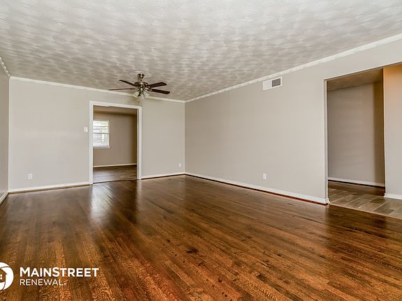 3rd image of 5246 Pennridge Ln