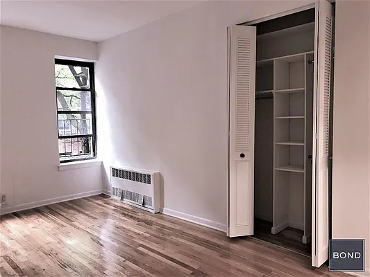 Rented by Bond New York | media 4