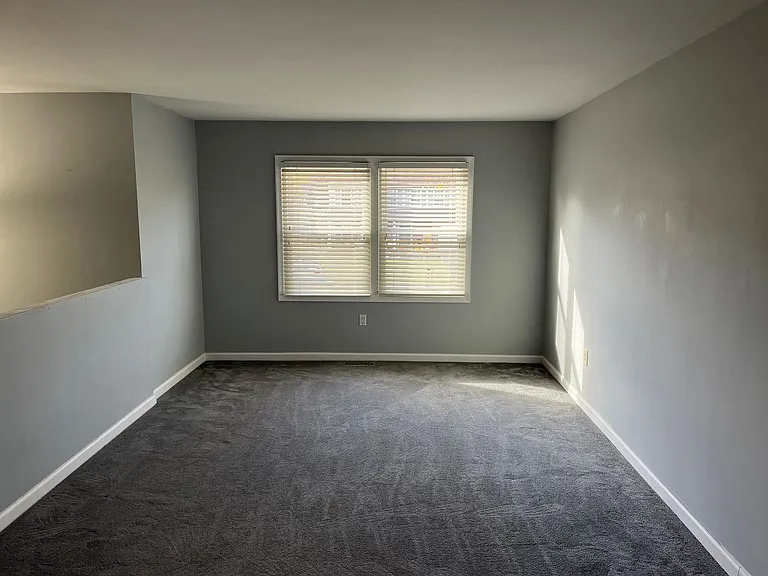 3435 Edenbridge Rd — Photo 39
