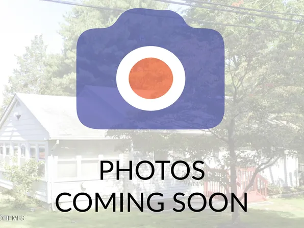 40 Breton Harbors Drive, Toms River, NJ 08753