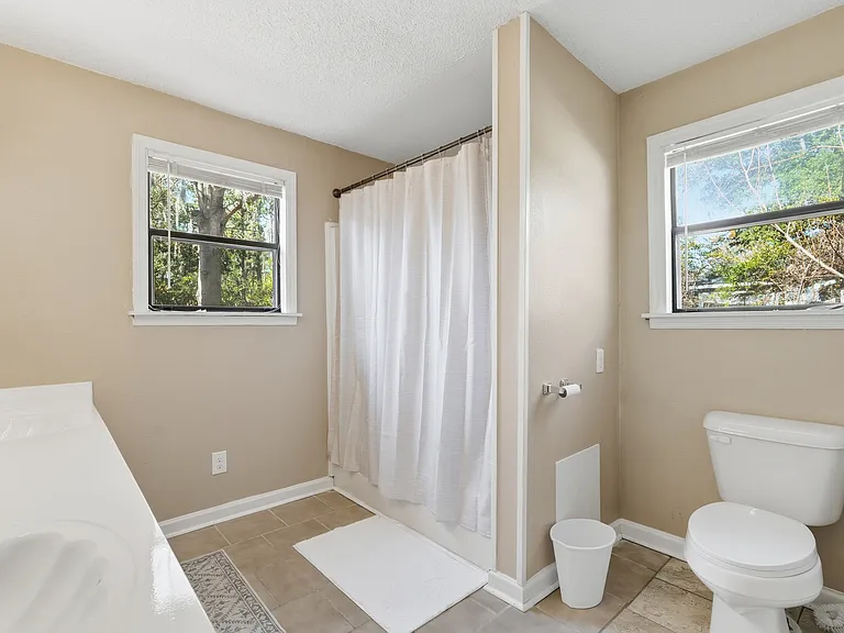 2222 Bacon Park Dr — Photo 21