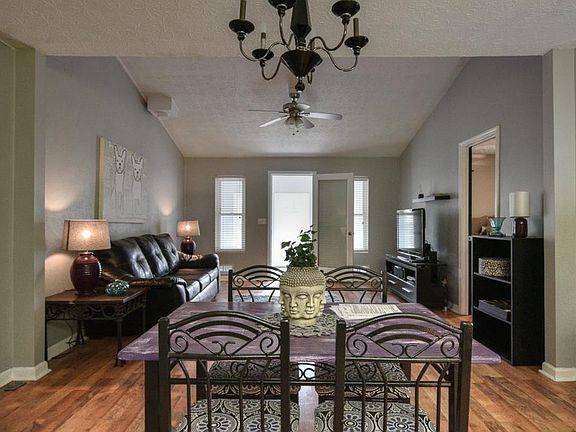 2nd image of 203 Goshen Ln #203