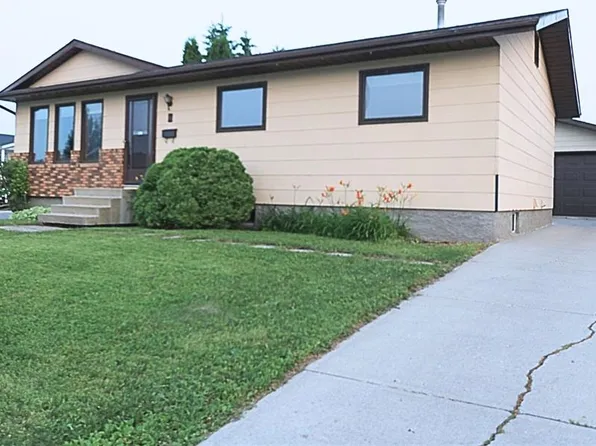 2 Spice DRIVE, Yorkton, SK S3N 3W2