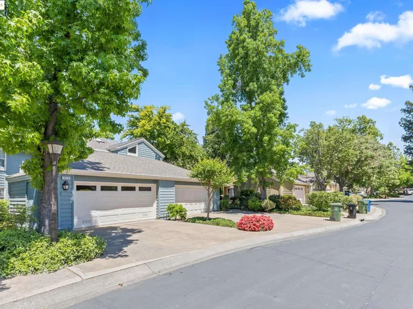 1859 Stratton Cir, Walnut Creek, CA 94598